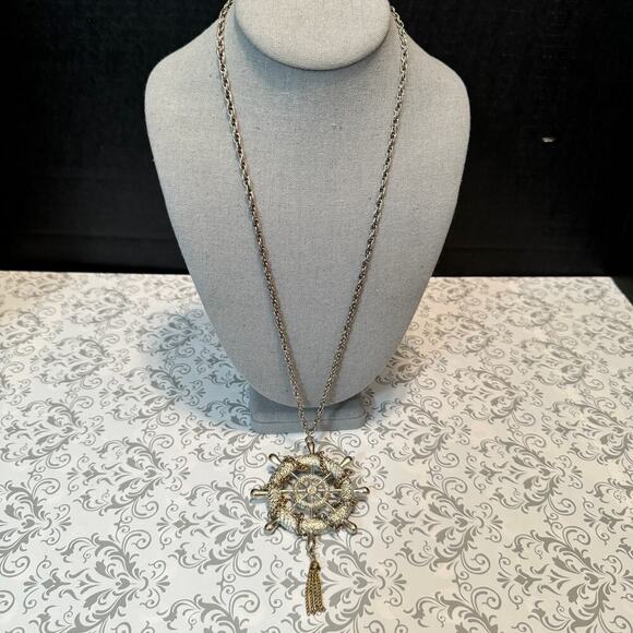 Vintage Silver Chain Wrapped Ships Wheel Nautical Necklace Pendant - Picture 2 of 7